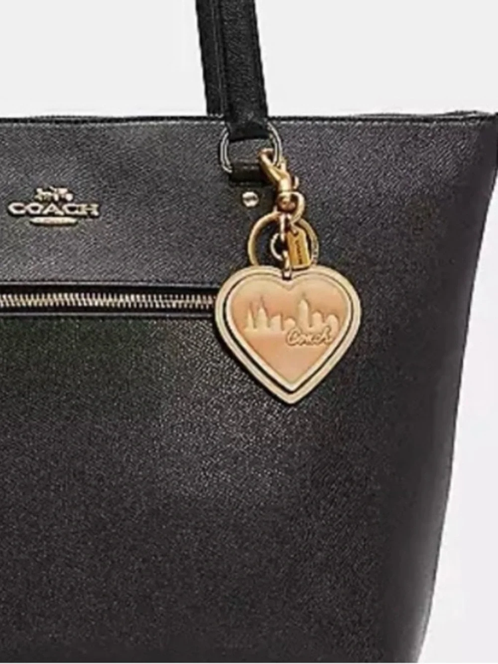Coach X Jennifer Lopez Heart Bag Charm City New York Skyline Purse keychain Clip